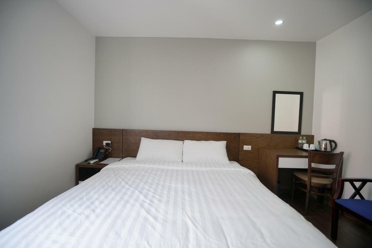 Lex Hotel Ха Лонг Екстериор снимка