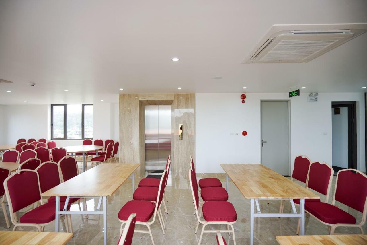 Lex Hotel Ха Лонг Екстериор снимка